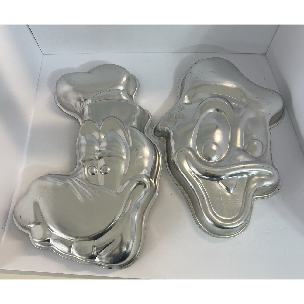 Disney 1976 Donald Duck Goofy Wilton Korea Aluminum Cake Pan Rare Lot Set Large